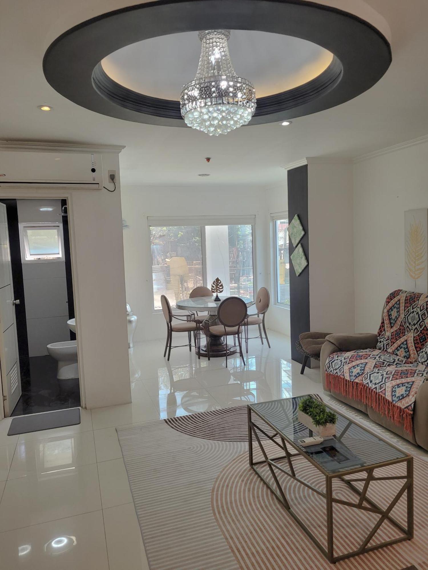 Lucky Suite Kandi 2 Bedrooms Анхелес Экстерьер фото